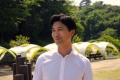 Hiroshi Motoki – pomidorų ūkio „Tomato Land Iwaki“ savininkas / Hiroshi Motoki – the owner of Tomato Land Iwaki business