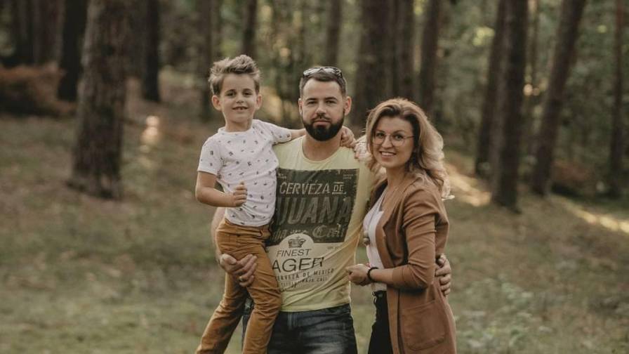Vaiva Lukošienė su vyru ir sūnumi. Nuotr. asmeninio archyvo (fotografė Greta Juodžiukynaitė)