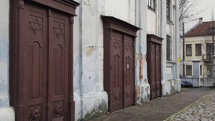 Sinagogos durys